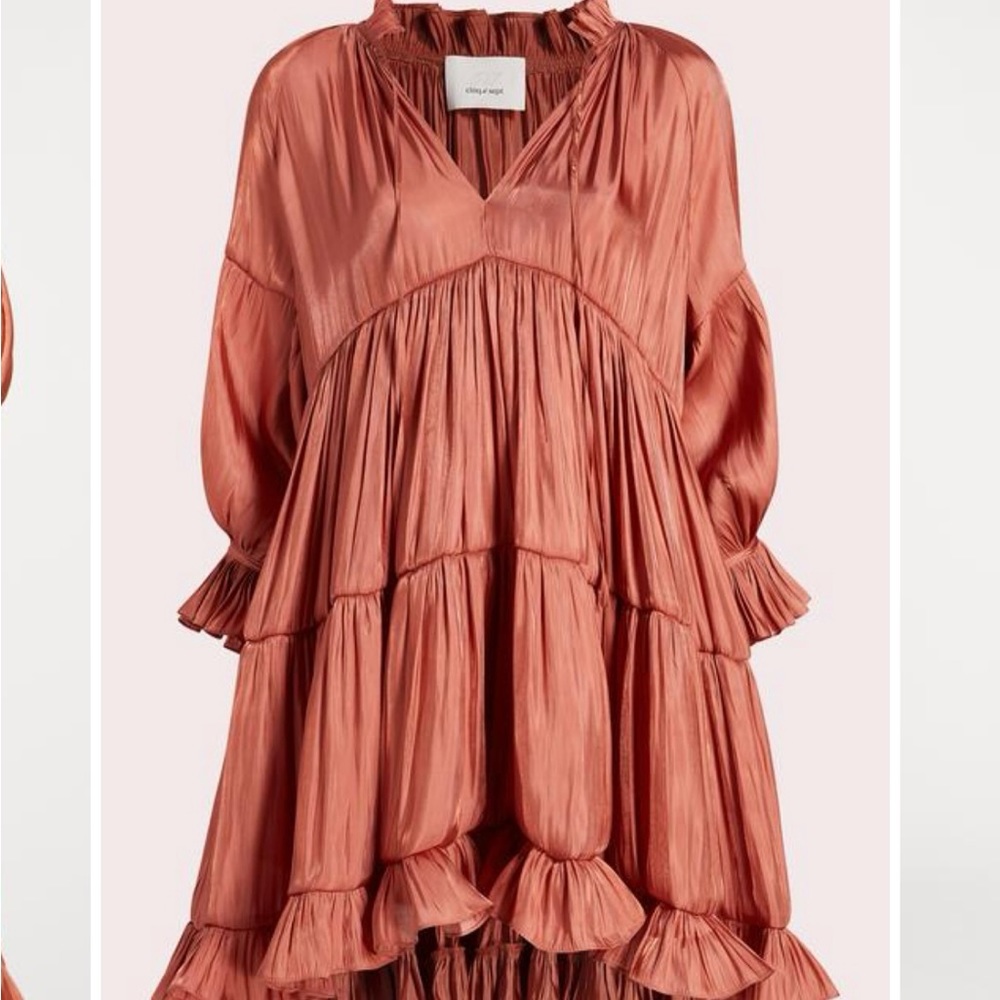 Beautiful Dark Salmon mini dress Sinq sept